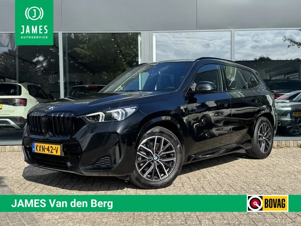 BMW X1 (2023) — foto 1