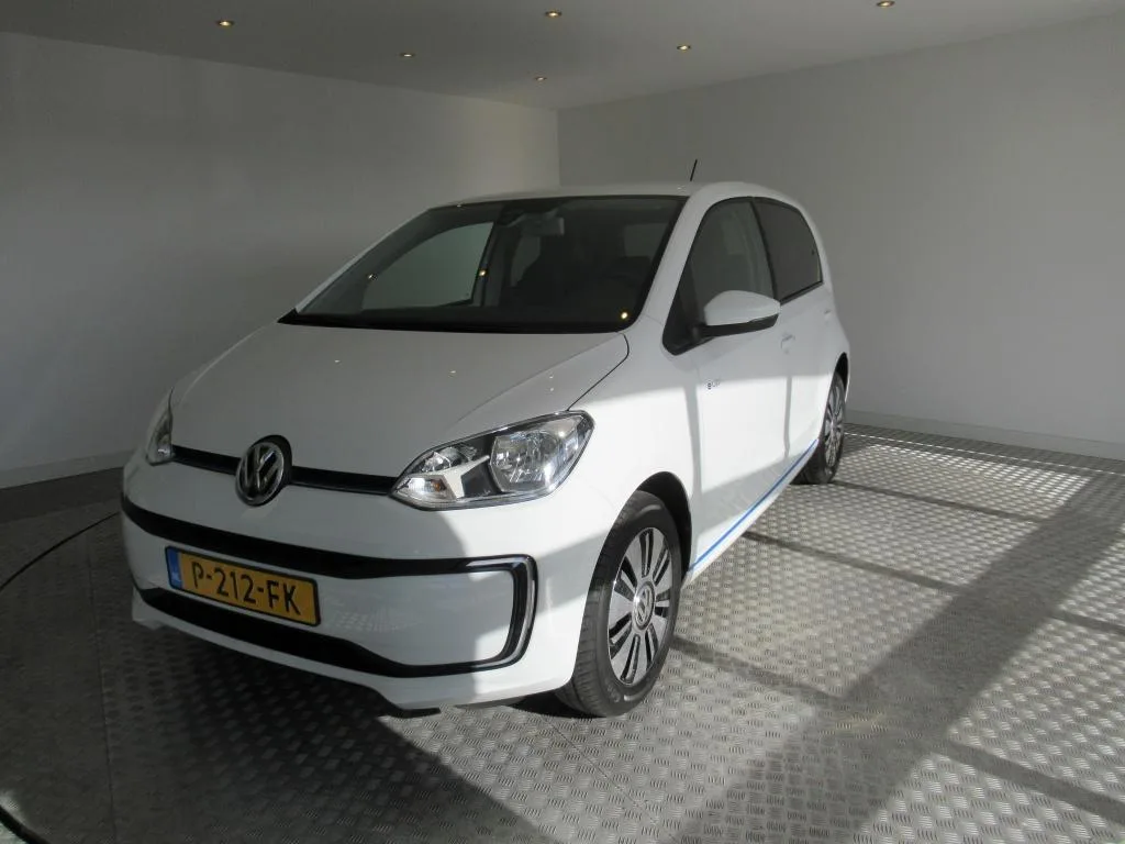 Volkswagen e-Up! (2017) — foto 1