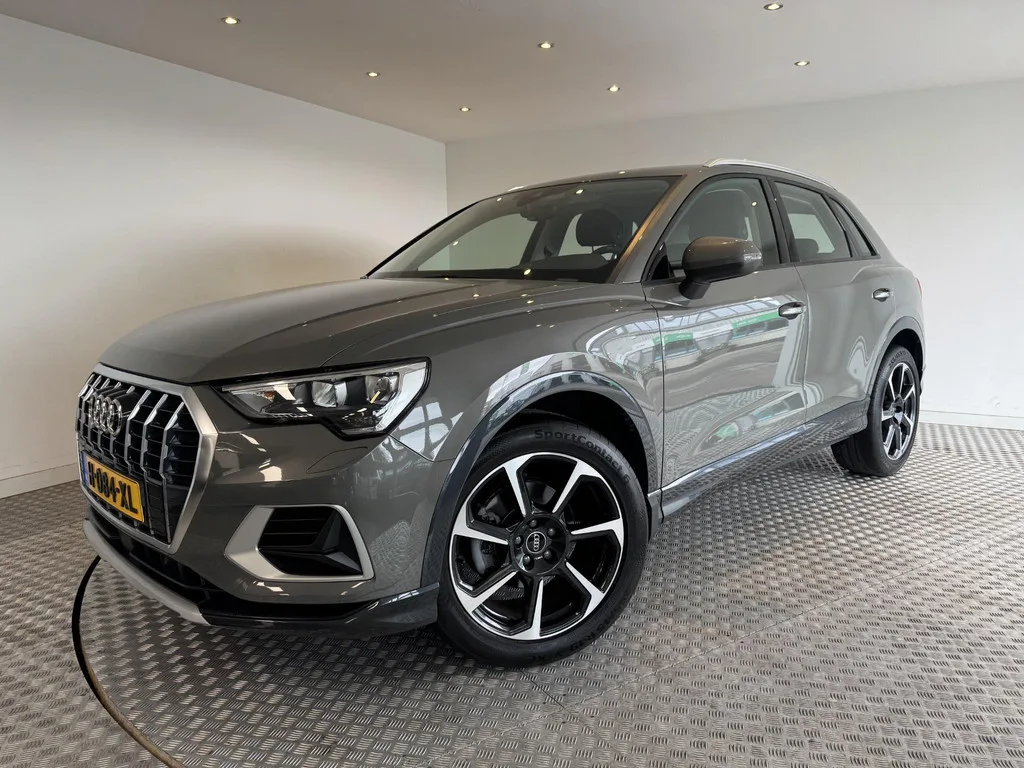 Audi Q3 (2020) — foto 1