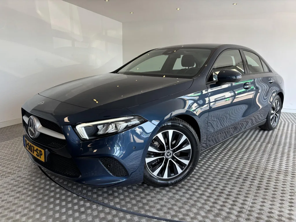 Mercedes-Benz A-Klasse (2021) — foto 1