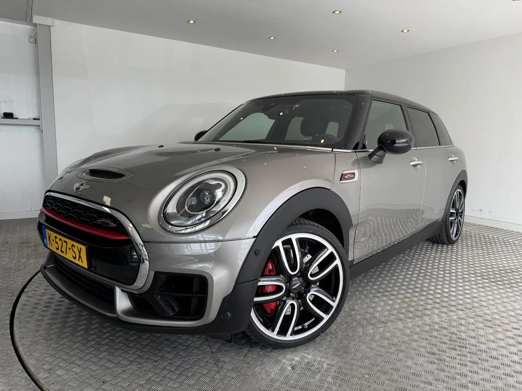 MINI Clubman (2017) — foto 1