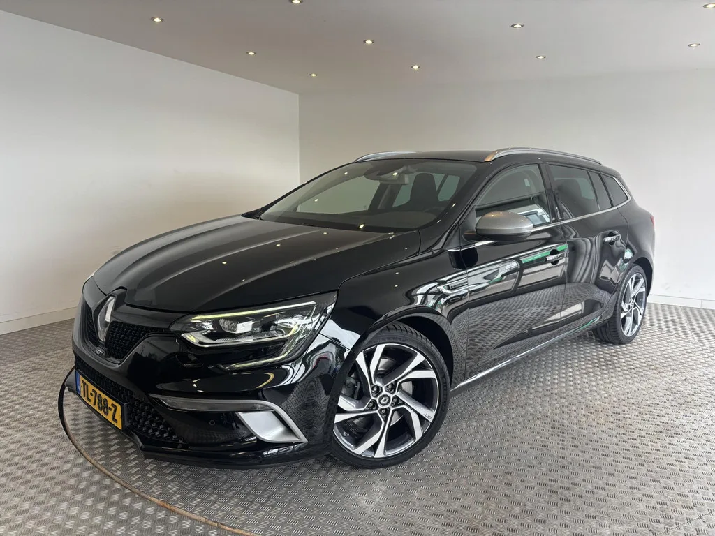 Renault Mégane (2017) — foto 1