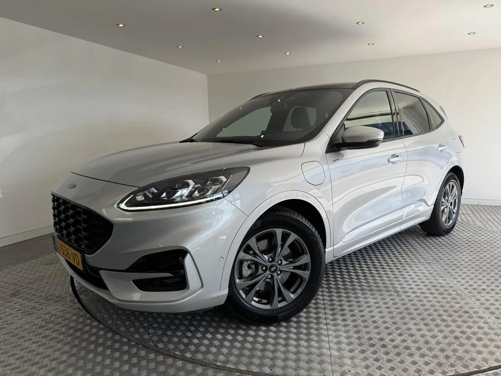 Ford Kuga (2020) — foto 1