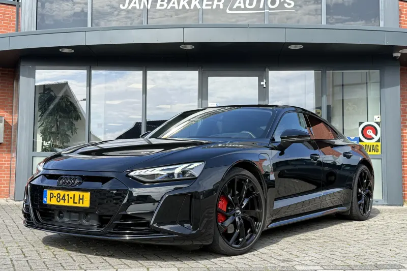 Audi e-tron (2022)