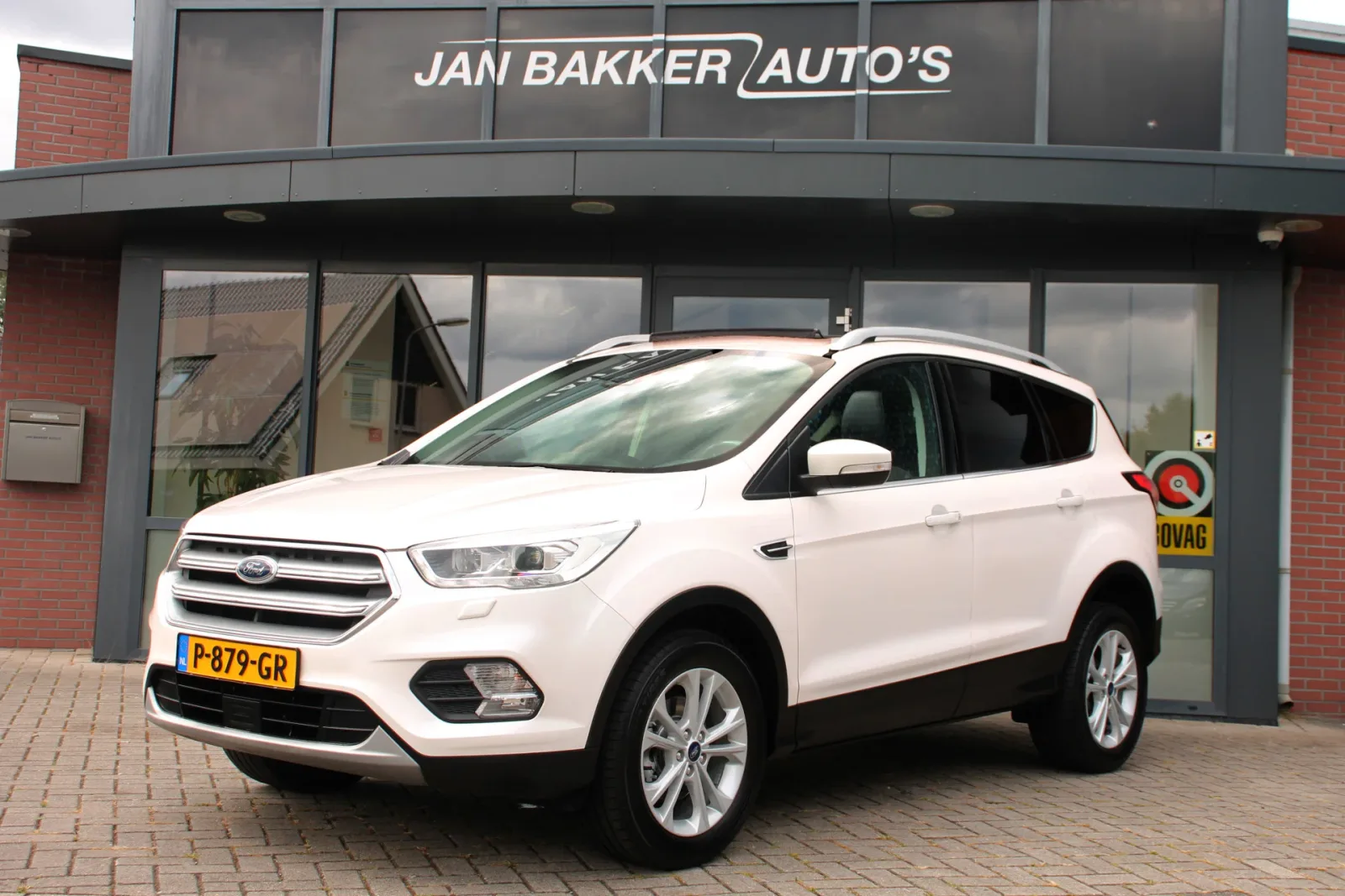 Ford Kuga (2019) — foto 1
