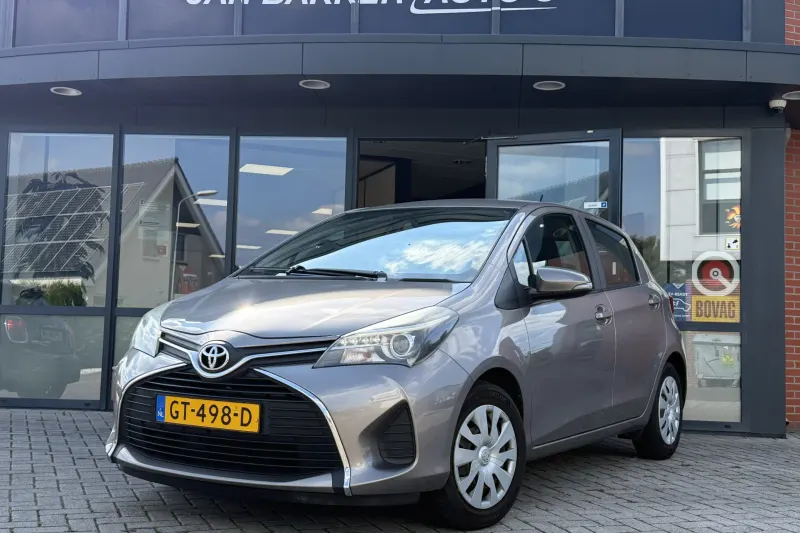 Toyota Yaris (2015)