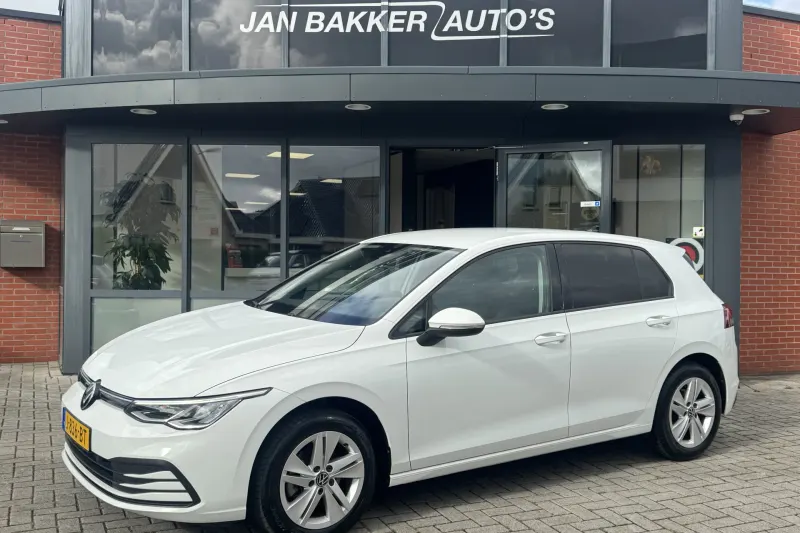 Volkswagen Golf (2020)