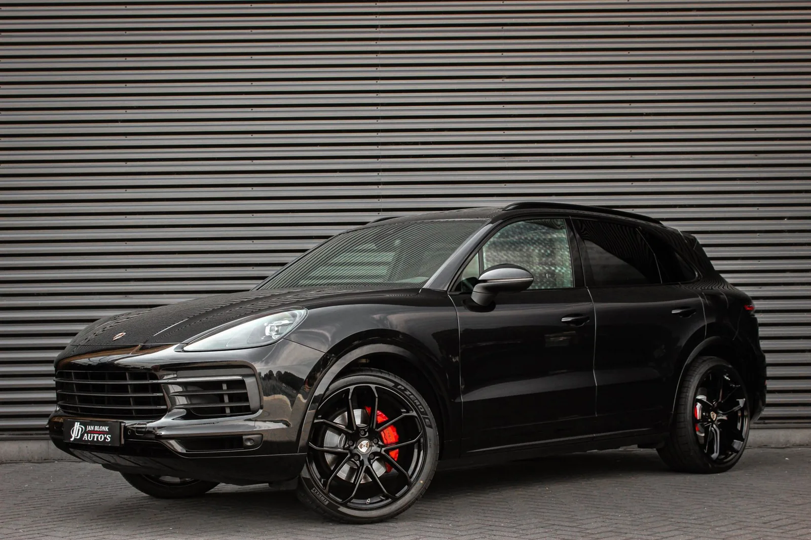 Porsche Cayenne (2018) — foto 1