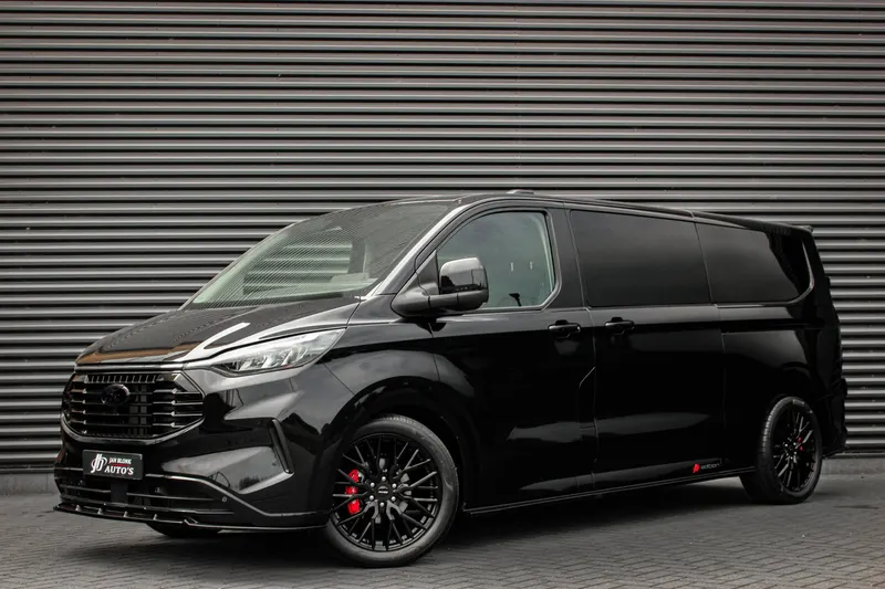 Ford Transit Custom (2024)