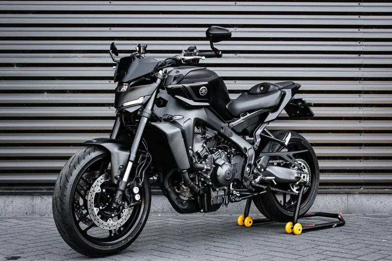Yamaha MT-09 (2025)