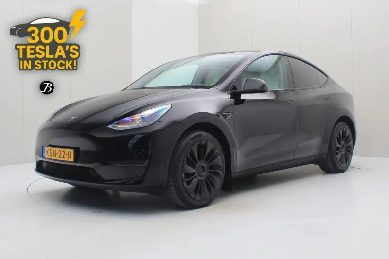 Tesla Model Y (2022)