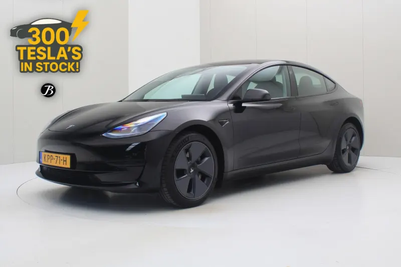 Tesla Model 3 (2023)