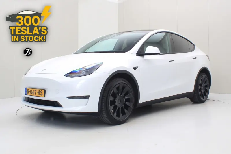 Tesla Model Y (2022)