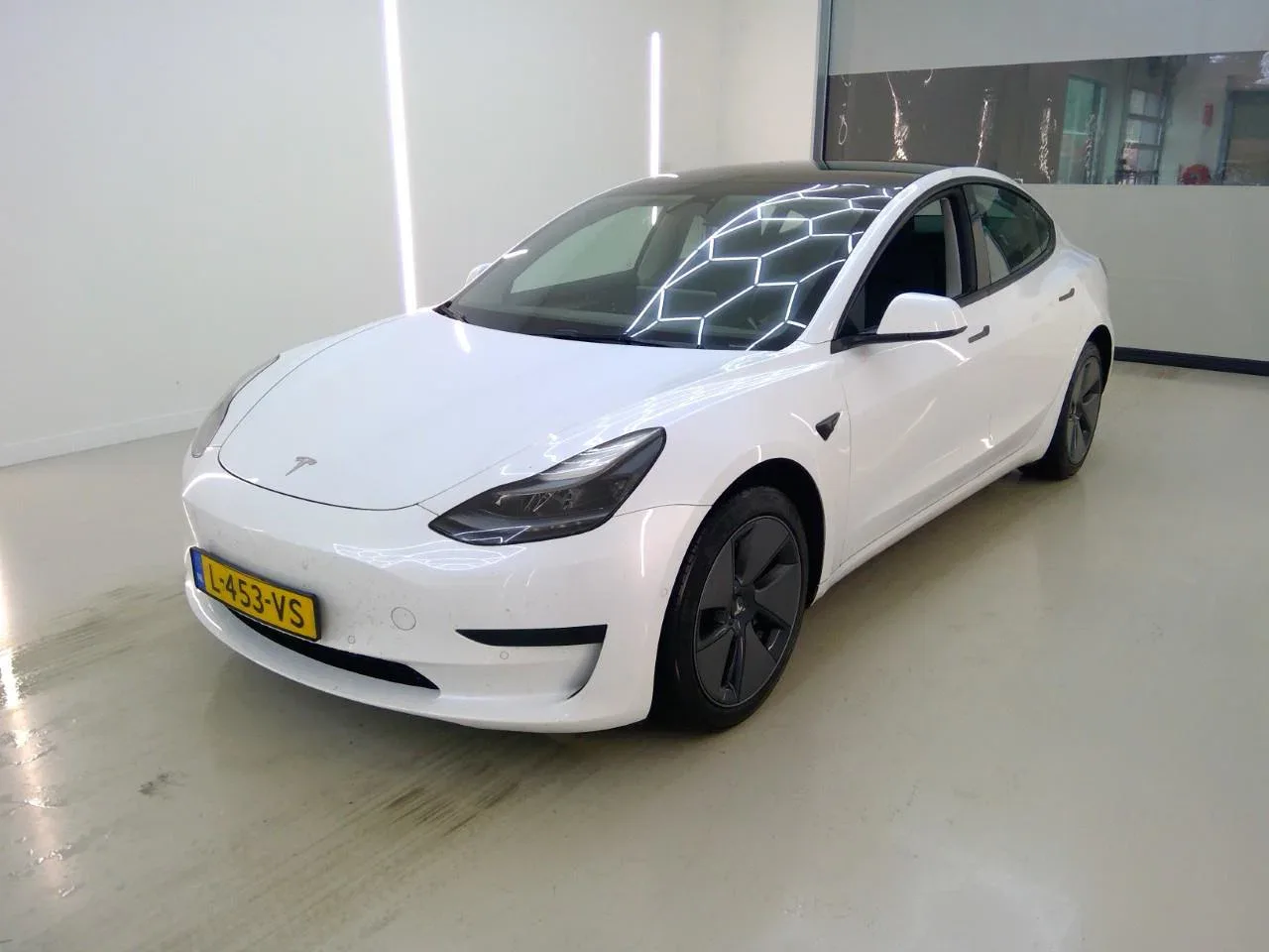 Tesla Model 3 (2021) — foto 1