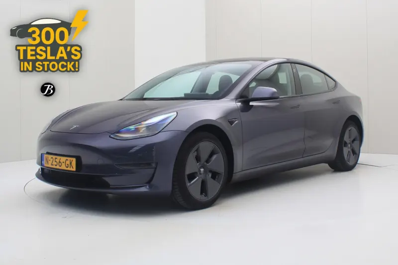 Tesla Model 3 (2021)