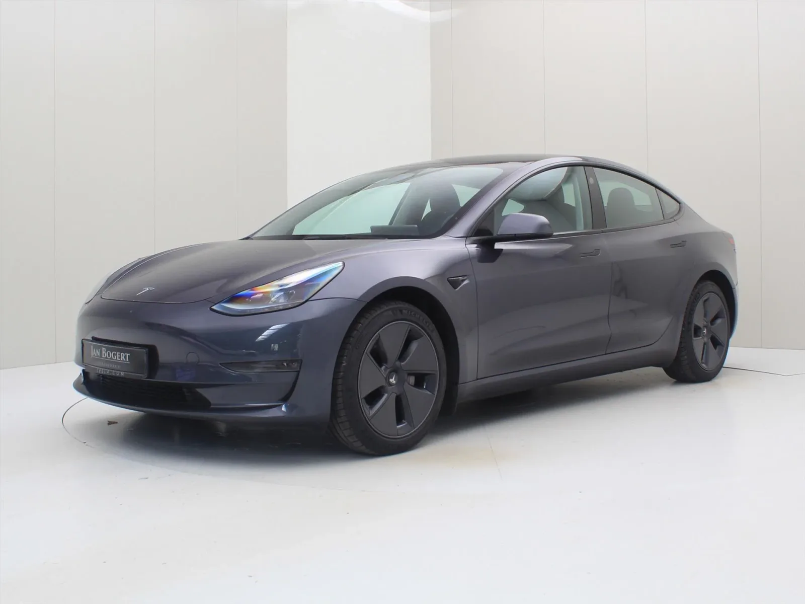 Tesla Model 3 (2023) — foto 1