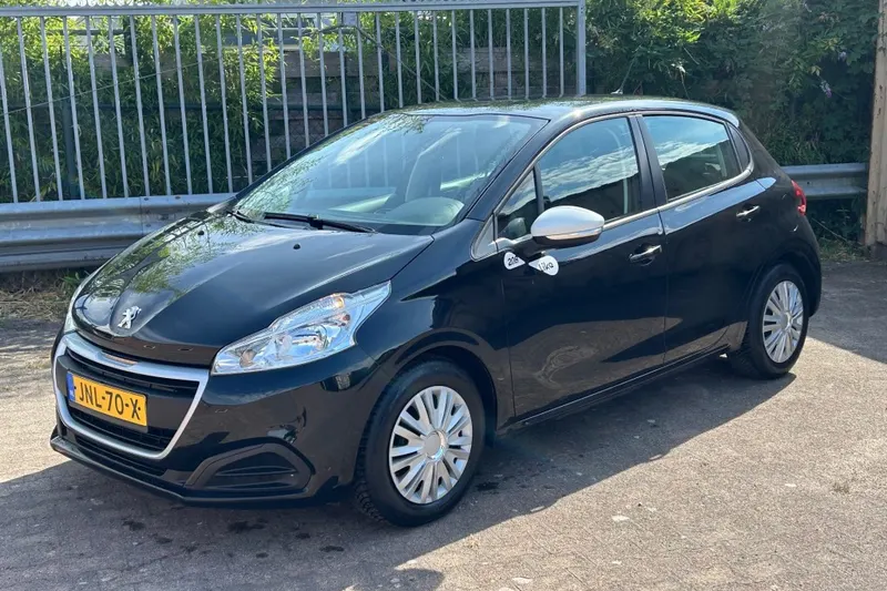 Peugeot 208 (2019)