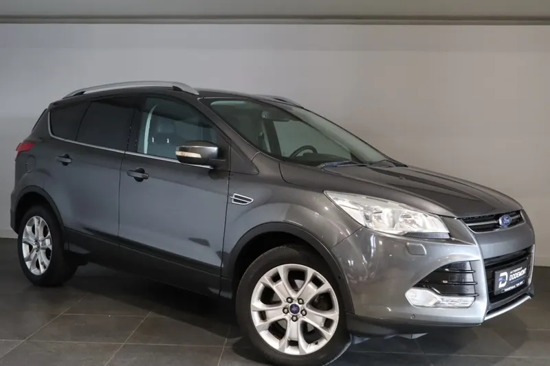 Ford Kuga (2015)