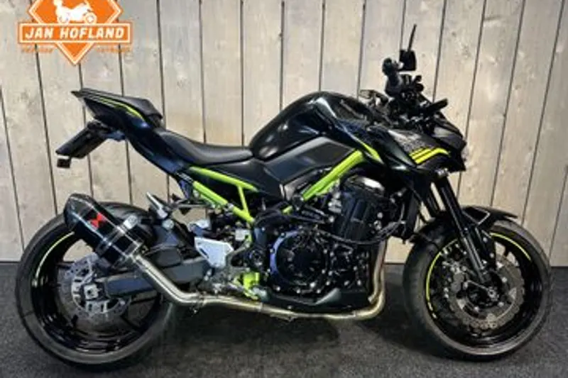 Kawasaki Z900 (2021)