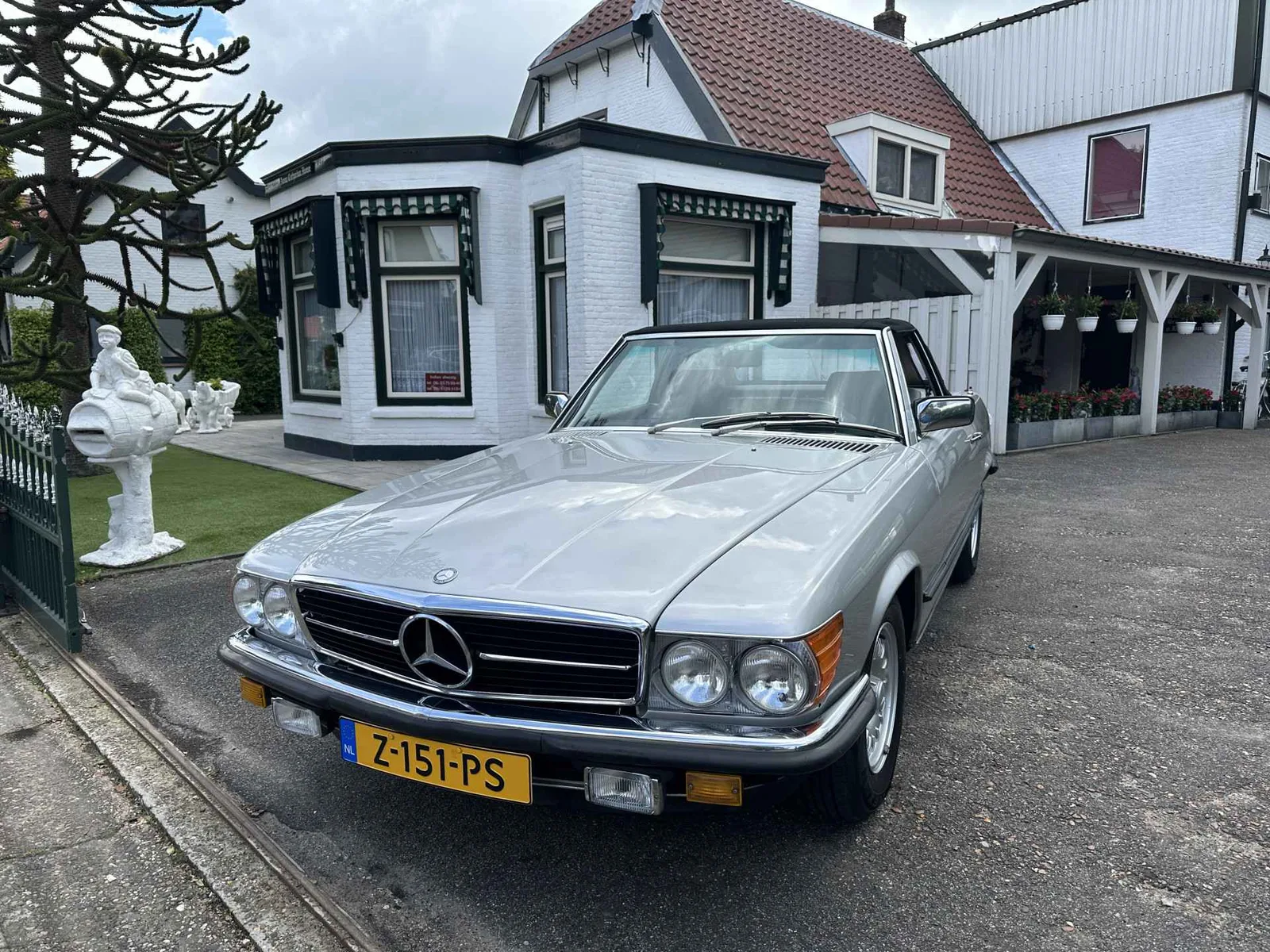 Mercedes-Benz SL-Klasse (1981) — foto 1