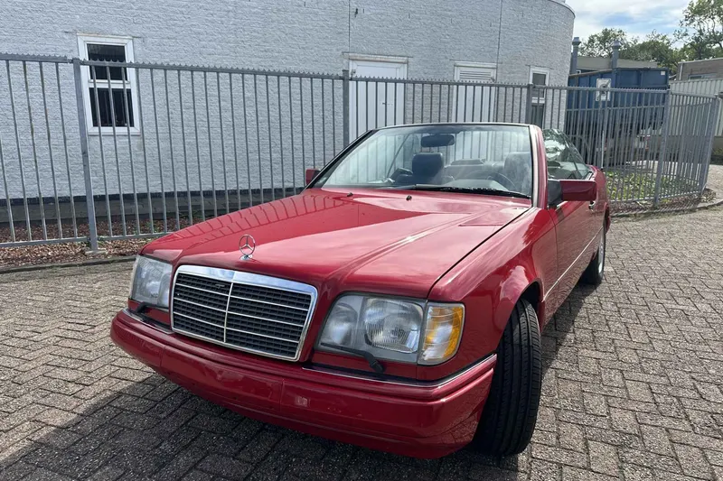 Mercedes-Benz E-Klasse (1994)