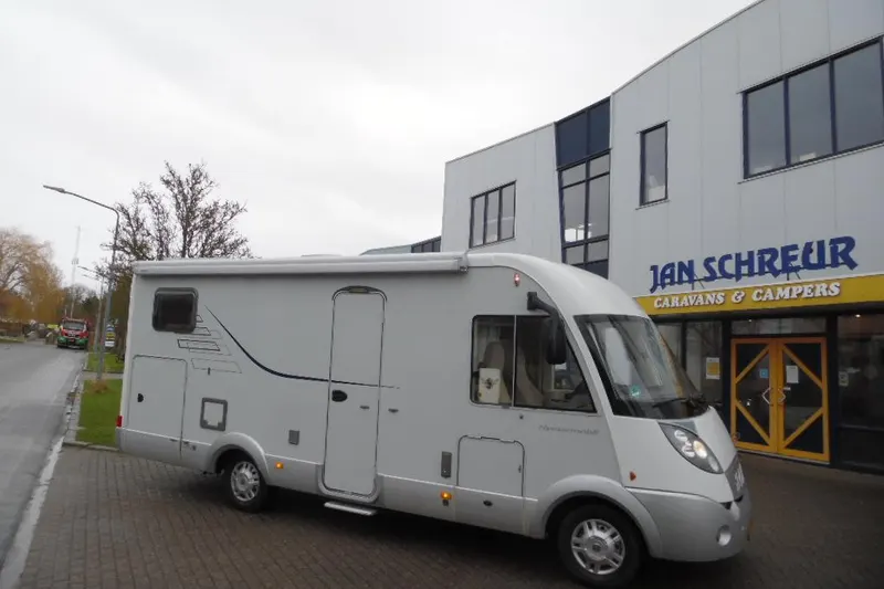 Hymer B 614 (2008)