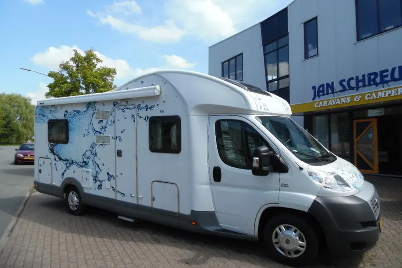 Knaus Sky Wave (2011)