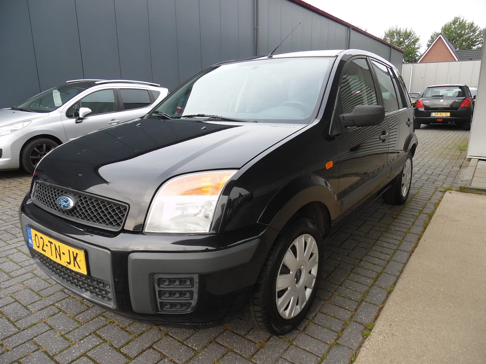 Ford Fusion (2006) — foto 1