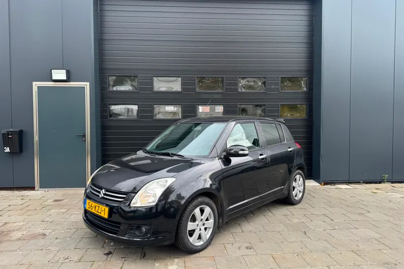 Suzuki Swift (2010)