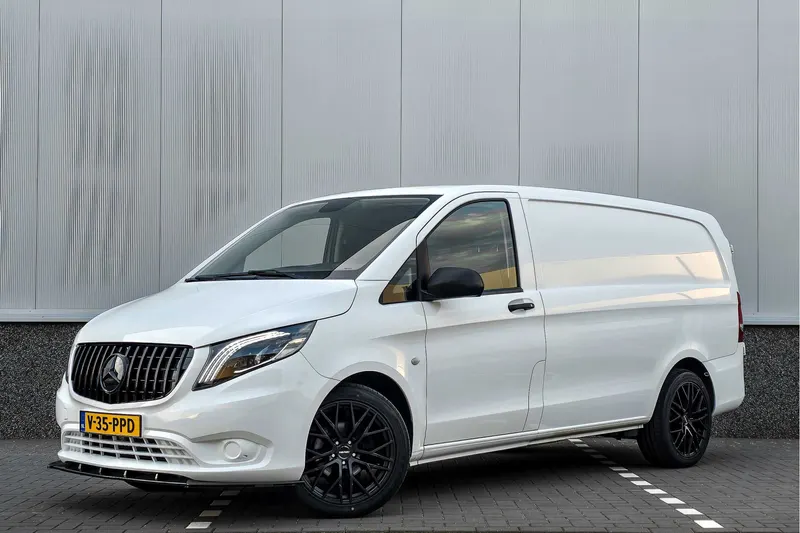 Mercedes-Benz Vito (2022)