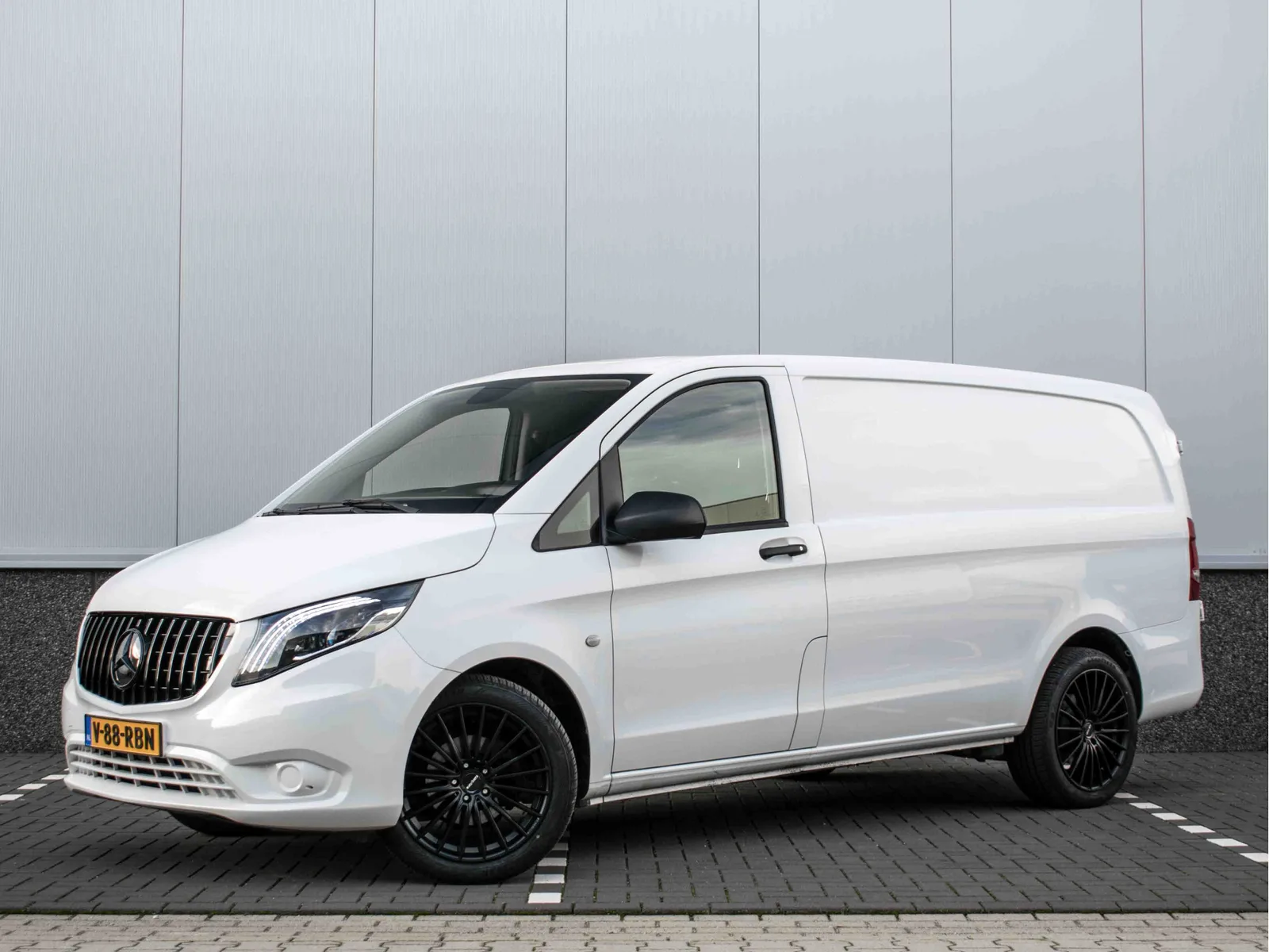 Mercedes-Benz Vito (2021) — foto 1