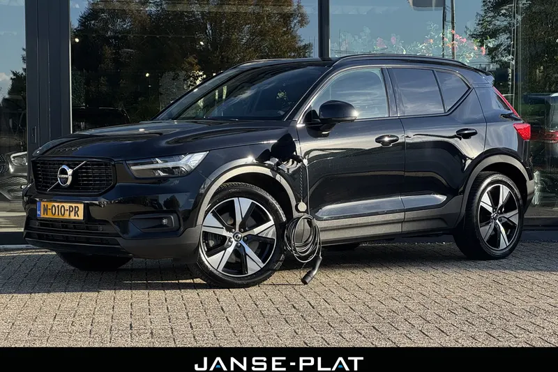 Volvo XC40 (2021)