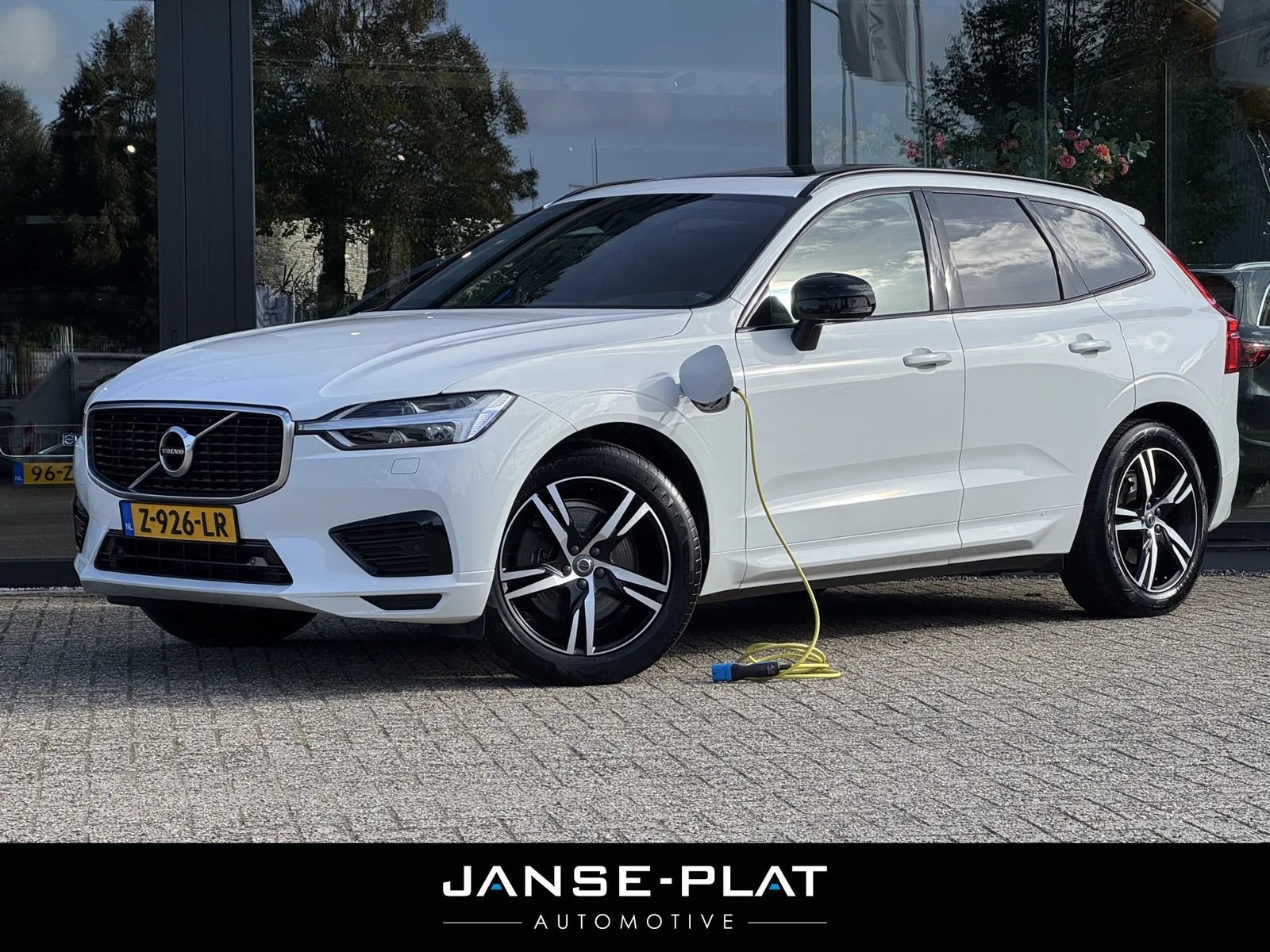 Volvo XC60 (2020) — foto 1