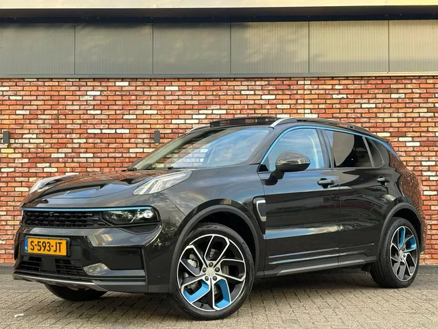 Lynk & Co 01 (2023) — foto 1