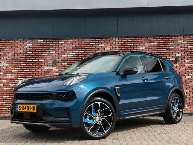 Lynk & Co 01 (2023) — foto 1