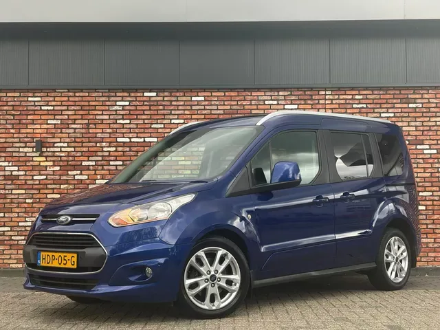 Ford Tourneo Connect (2015) — foto 1