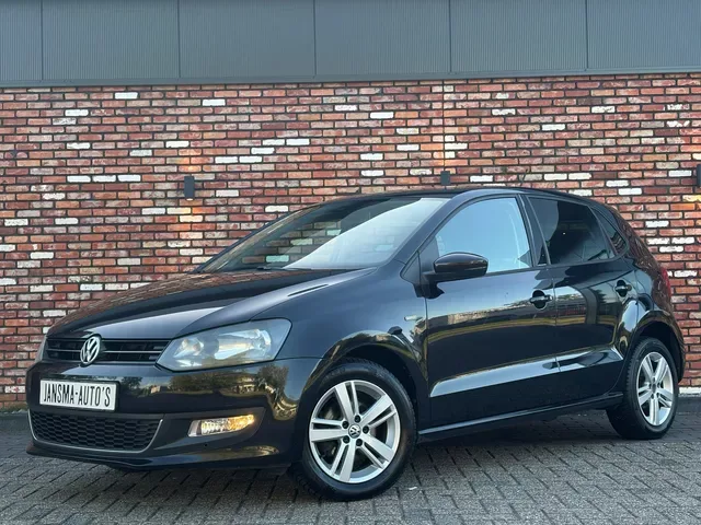 Volkswagen Polo (2012) — foto 1