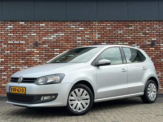 Volkswagen Polo (2011) — foto 1
