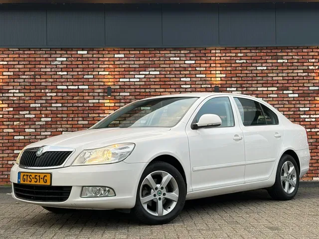 Škoda Octavia (2012) — foto 1