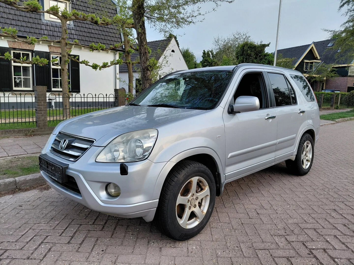 Honda CR-V (2005) — foto 1
