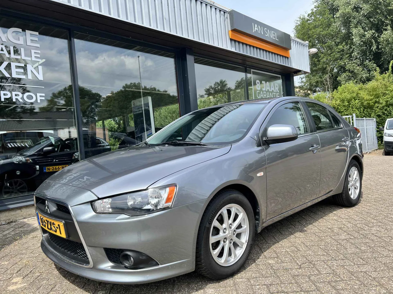 Mitsubishi Lancer (2013) — foto 1