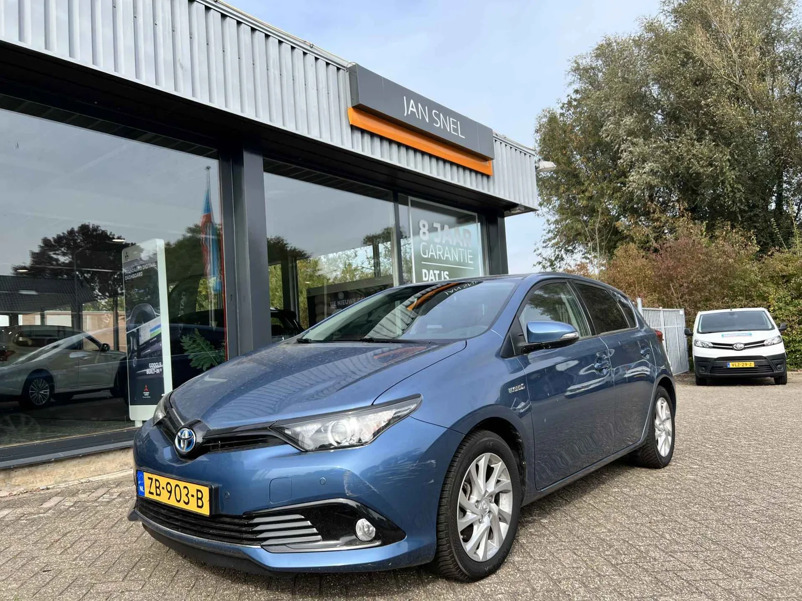 Toyota Auris (2019) — foto 1