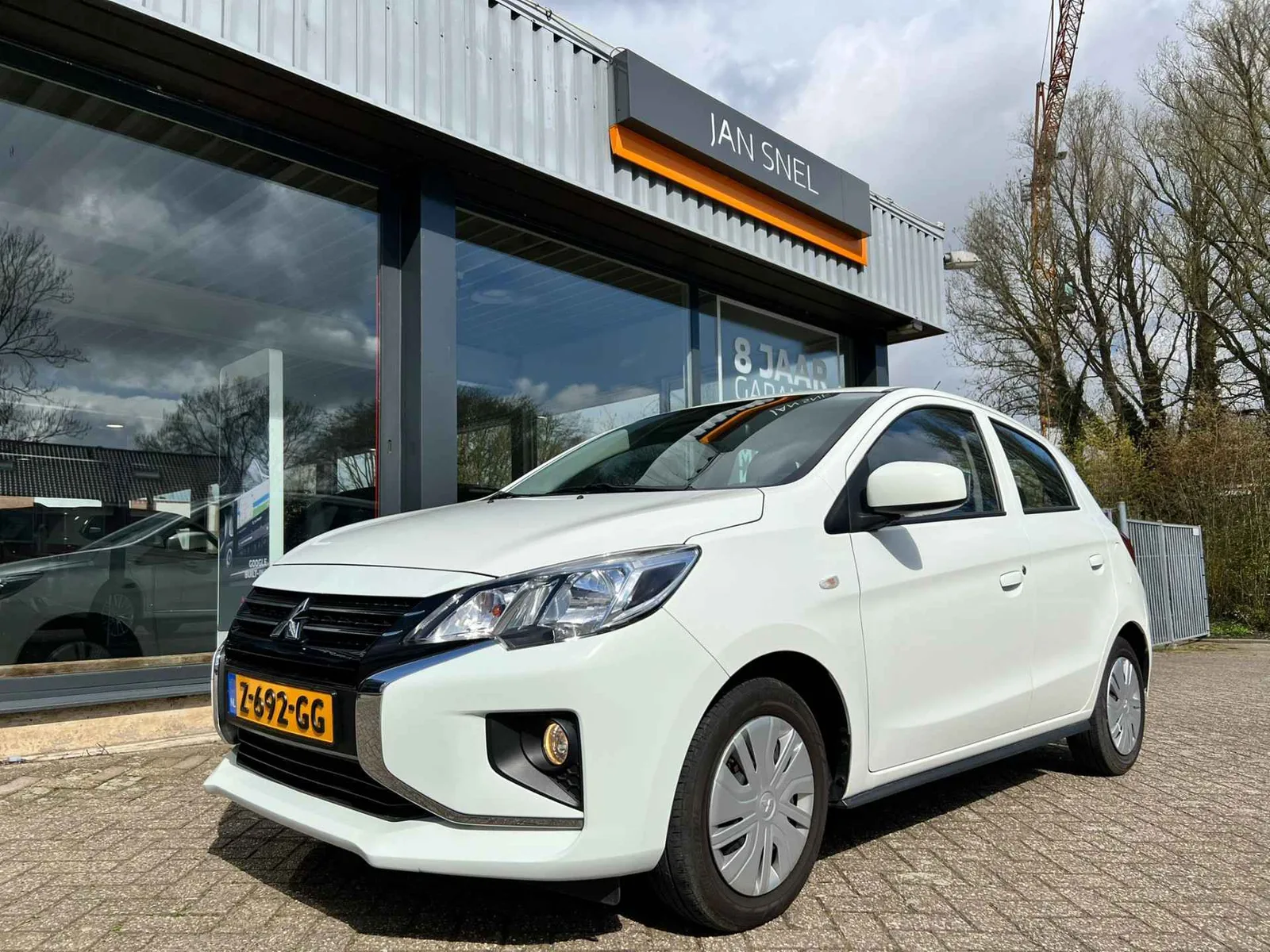 Mitsubishi Space Star (2024) — foto 1