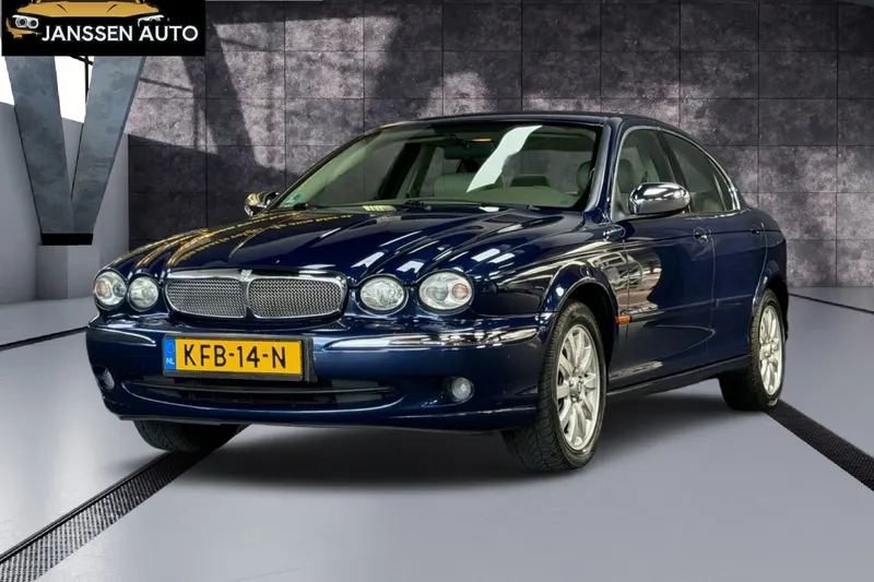 Jaguar X-Type (2003)