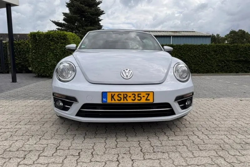Volkswagen Beetle (2017)