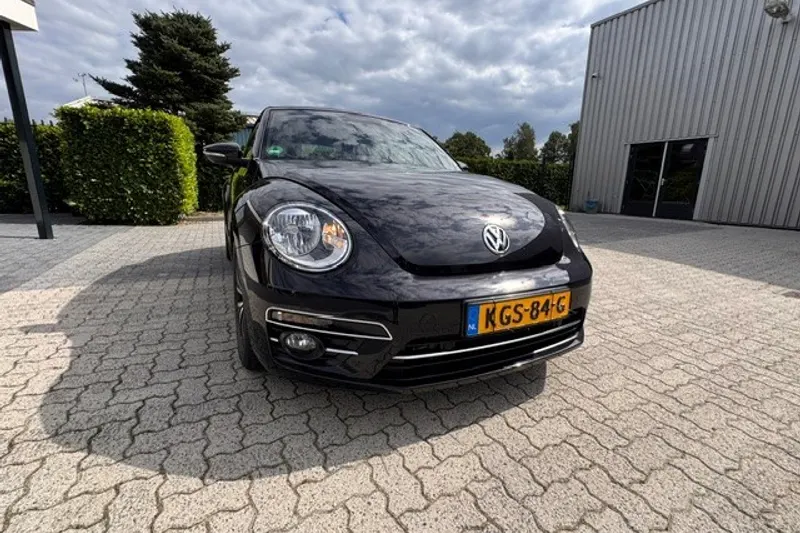 Volkswagen Beetle (2016)
