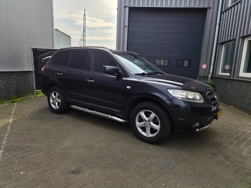 Hyundai Santa Fe (2008) — foto 1