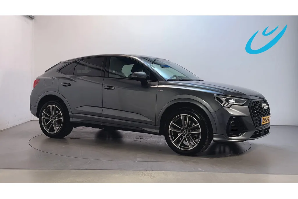 Audi Q3 (2021) — foto 1