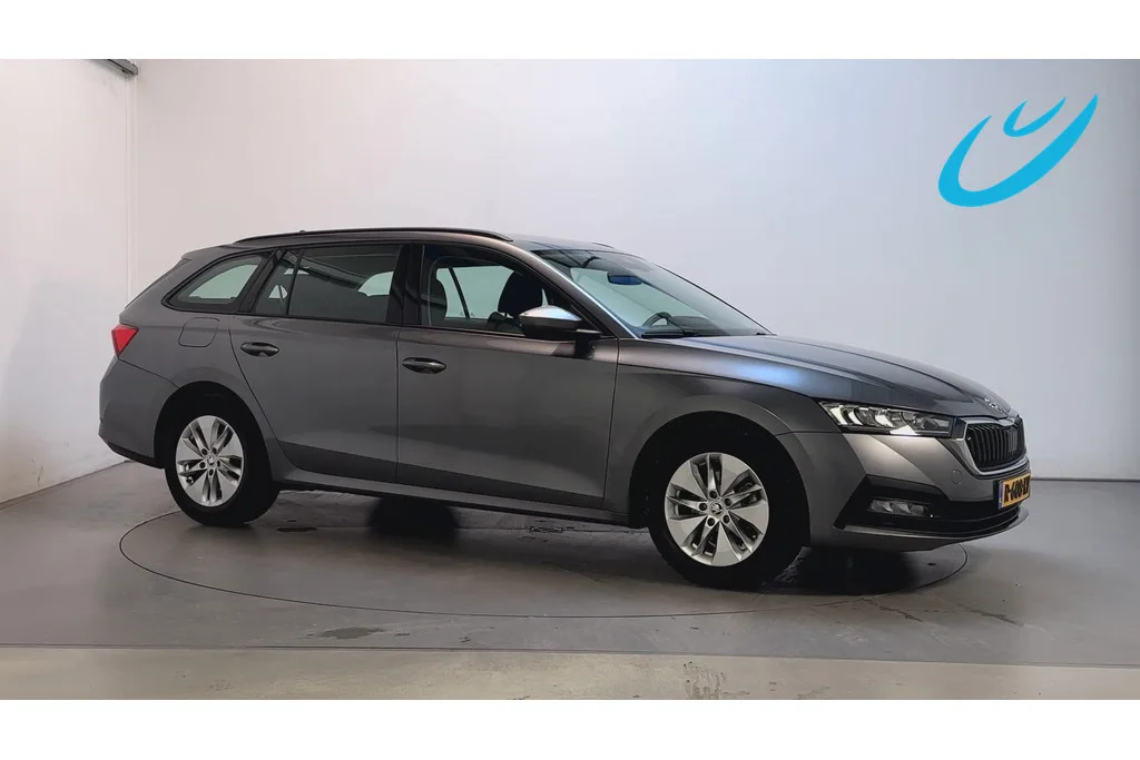 Škoda Octavia (2022) — foto 1