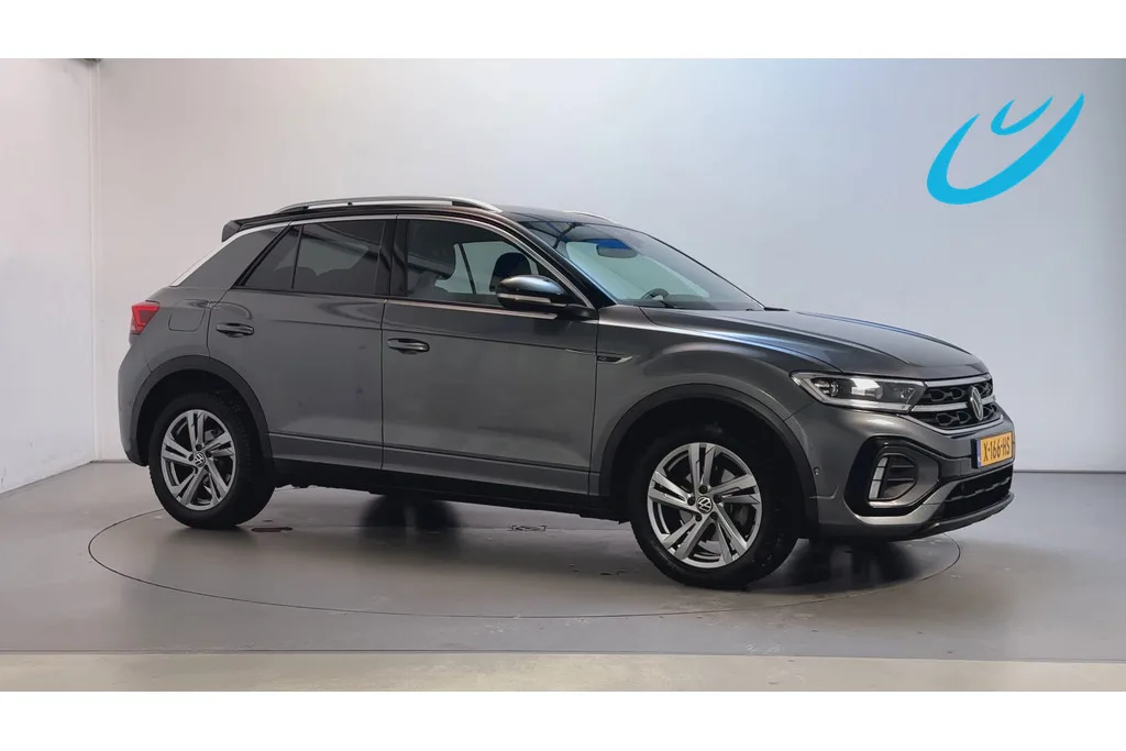 Volkswagen T-Roc (2023) — foto 1